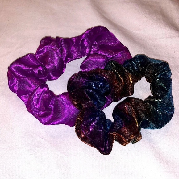 NWOT 18 Multicolored Satin Scrunchies - Picture 3 of 10